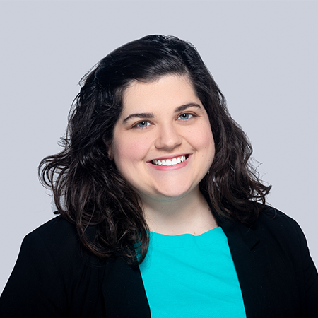 portrait of Hillary Harvey